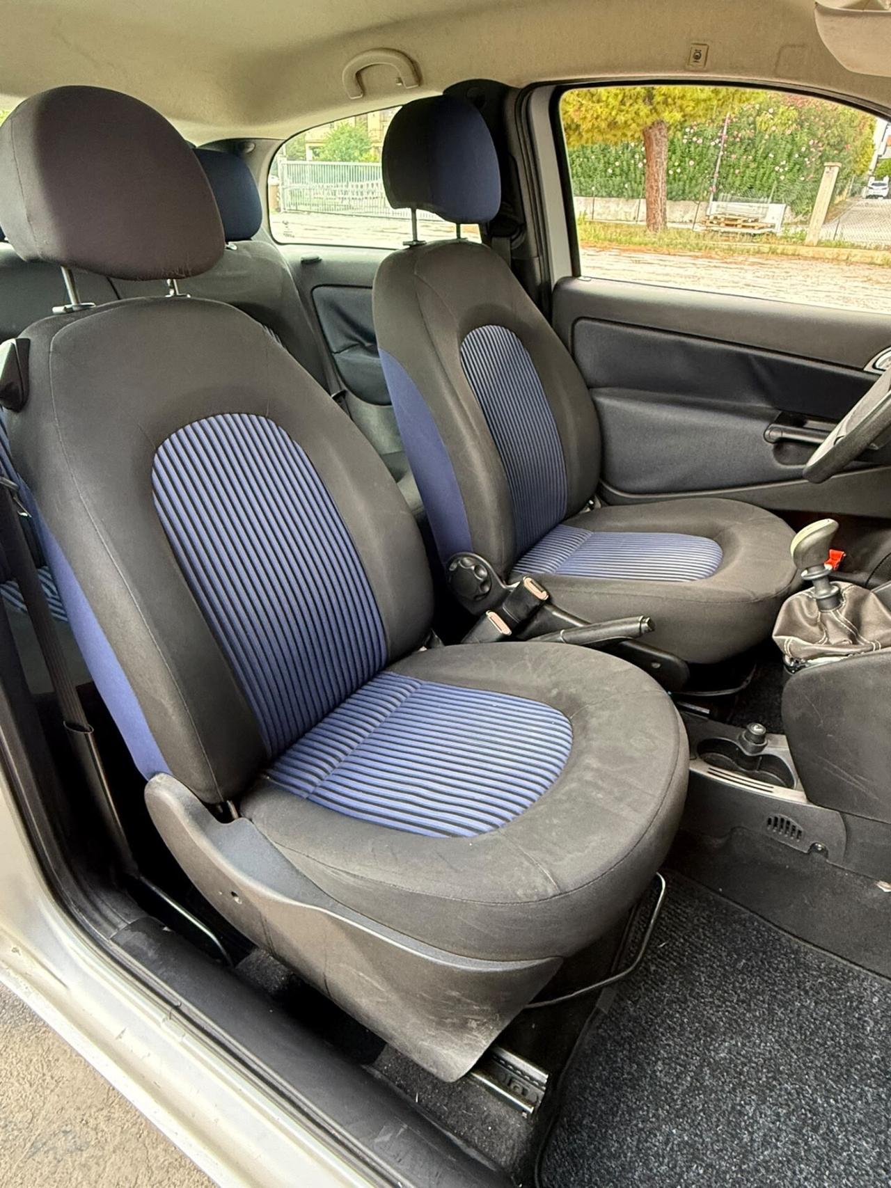 Lancia Ypsilon 1.2 Benzina Neopatentati Unicaproprietaria