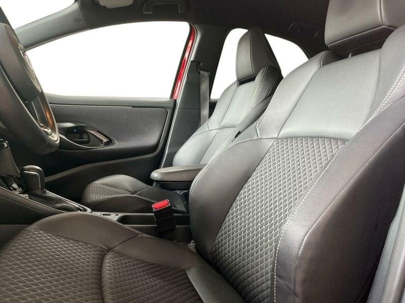 Toyota Yaris Hybrid Style MY22