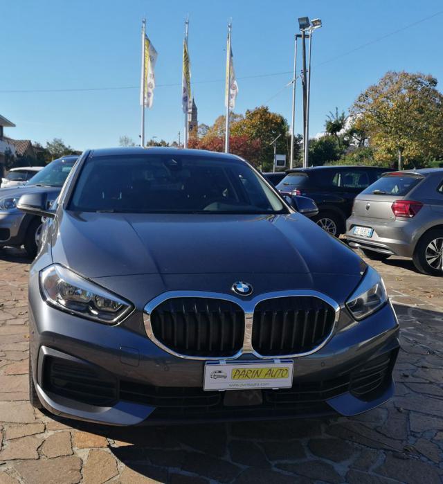 BMW 118 d 5p. Business Advantage