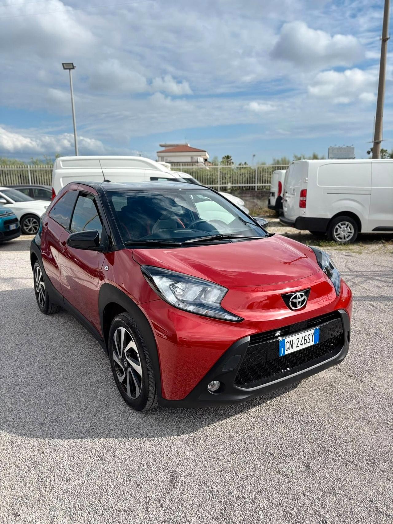 Toyota Aygo X 1.0 VVT-i 72 CV 5 porte Trend