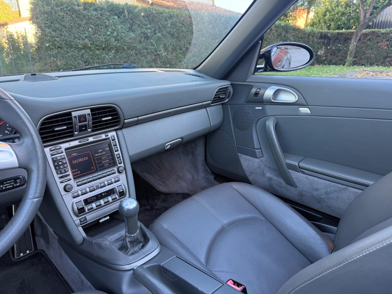 Porsche 911 Carrera Cabriolet