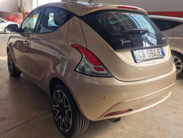 Lancia Ypsilon Ypsilon 1.0 firefly hybrid Maryne s