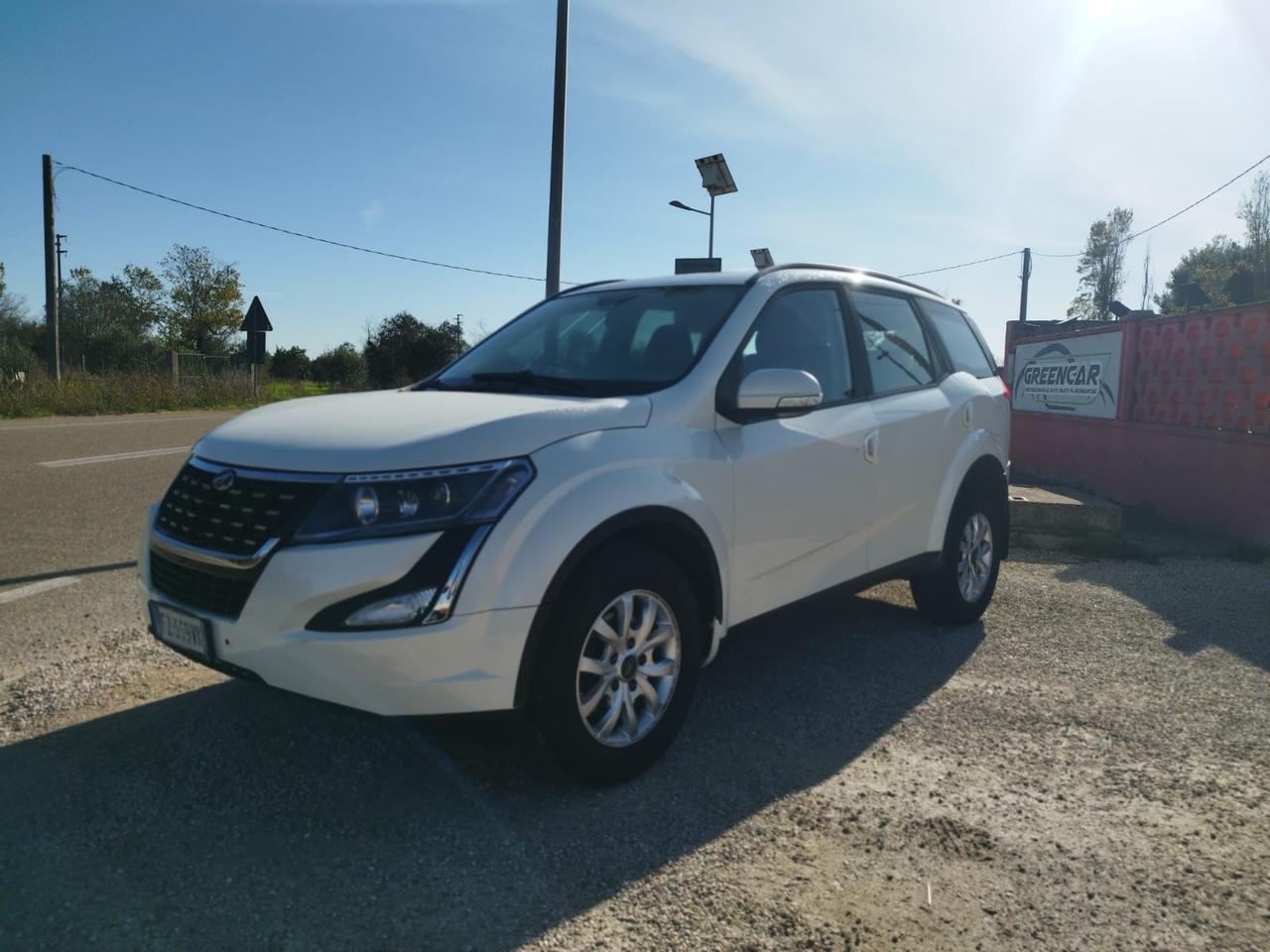 Mahindra XUV500 2.2 16V AWD W8