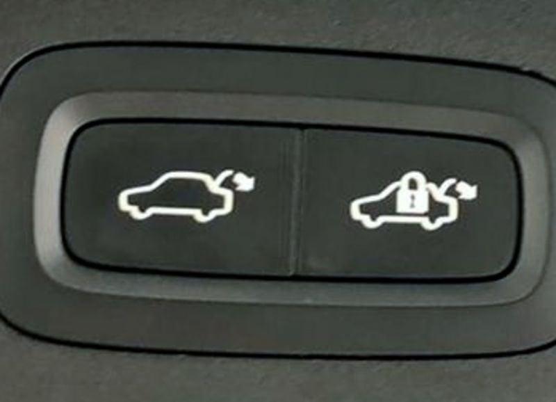 Lynk & Co 01 PHEV