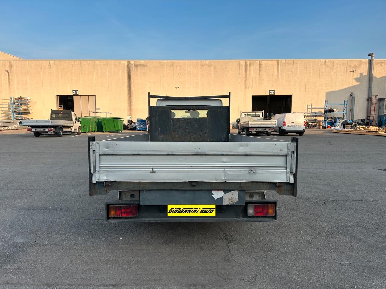 Renault Master T35 2.8 dTi PL Cabinato