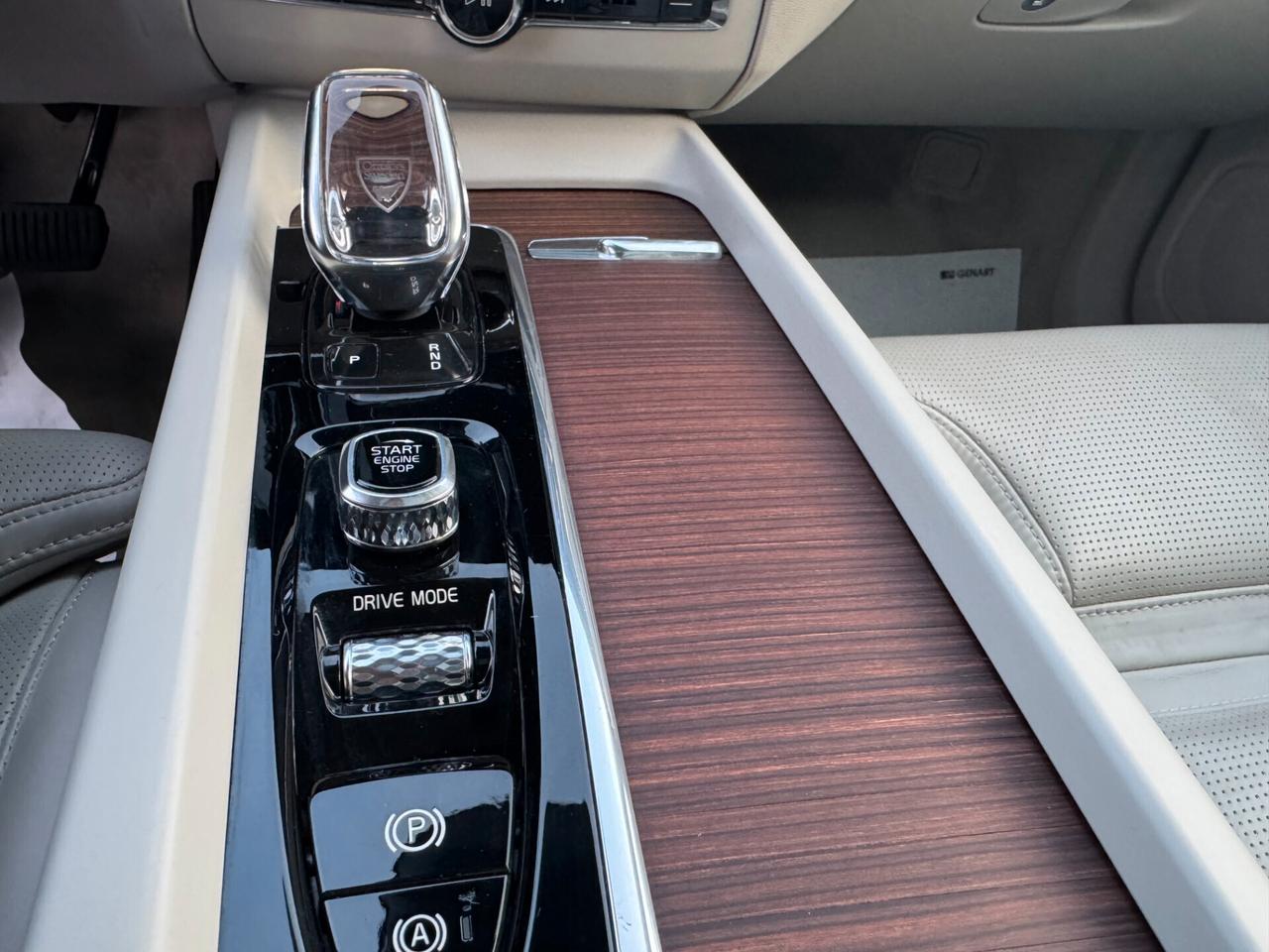 Volvo XC 60 XC60 B5 (d) AWD Geartronic Inscription