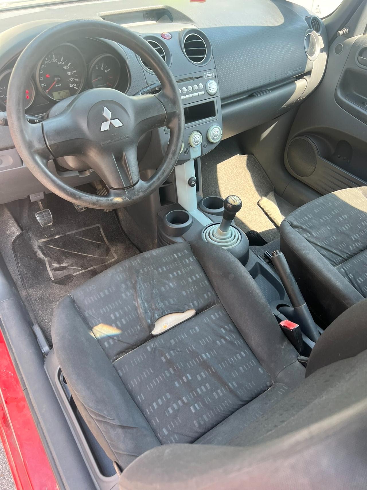 Mitsubishi Colt 1.1 12V 3p. CZ3