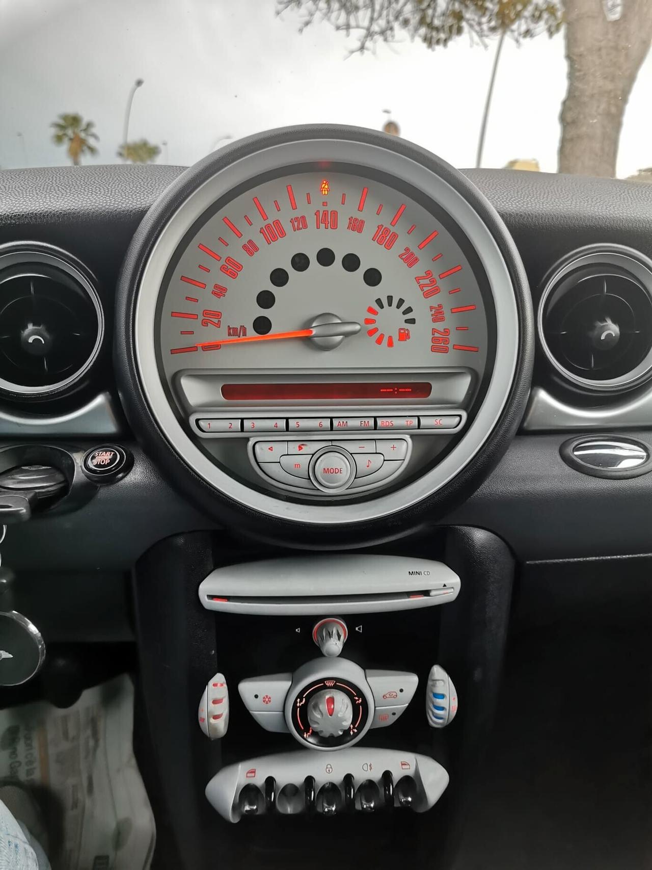 Mini 1.6 16V Cooper