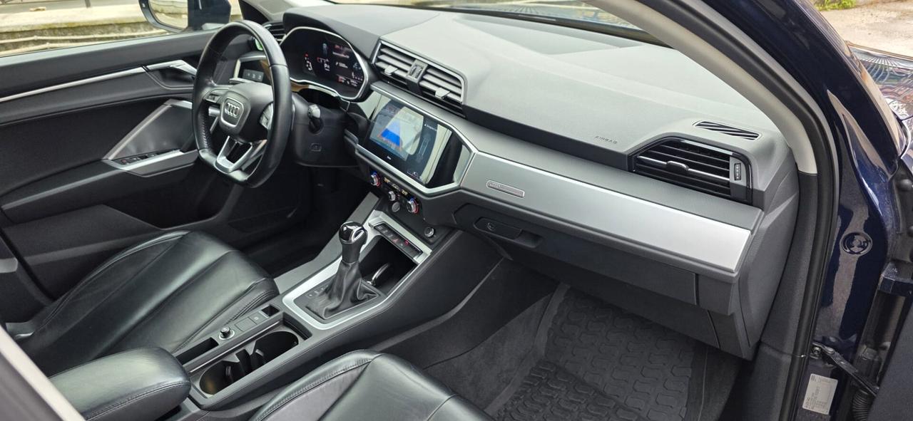 Audi Q3 Sportback 35 TDI S tronic line edition