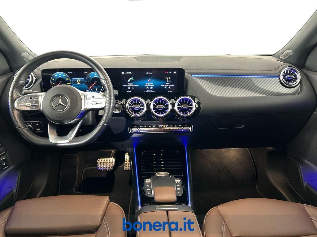 Mercedes GLA 200 200 D Premium 8G-DCT