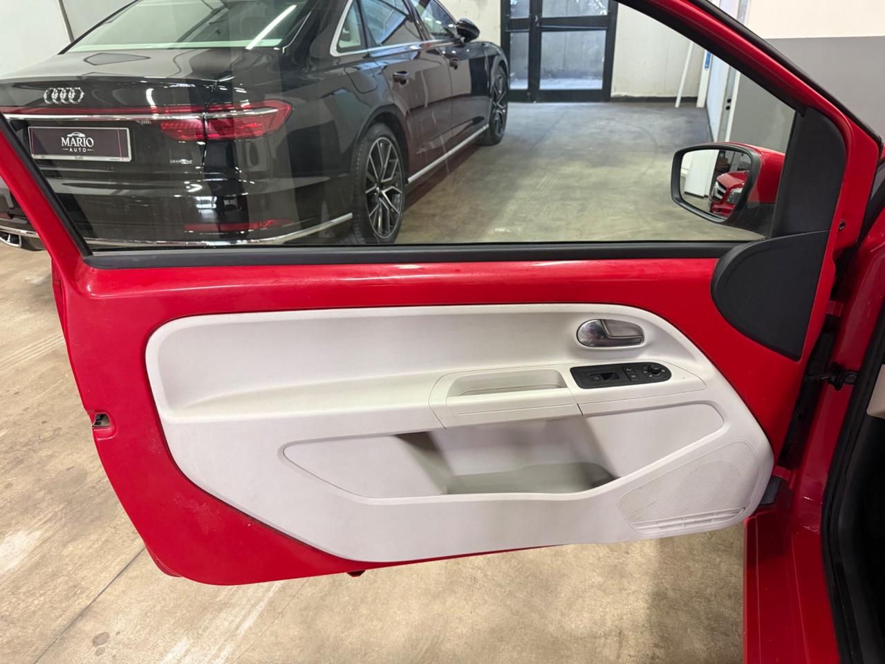 Volkswagen up! 1.0 3p. take