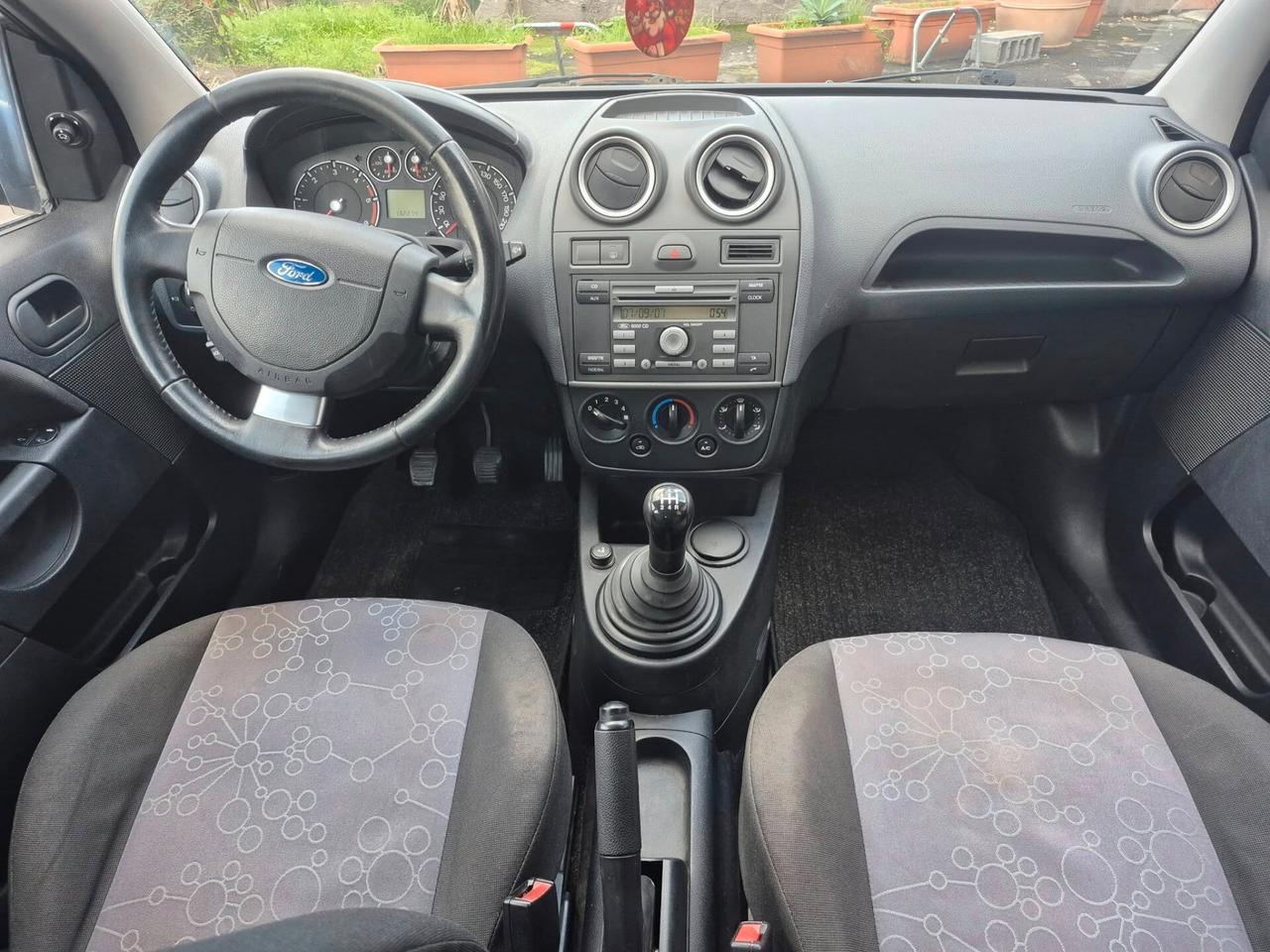 Ford Fiesta 1.4 TDCi 5p. Titanium