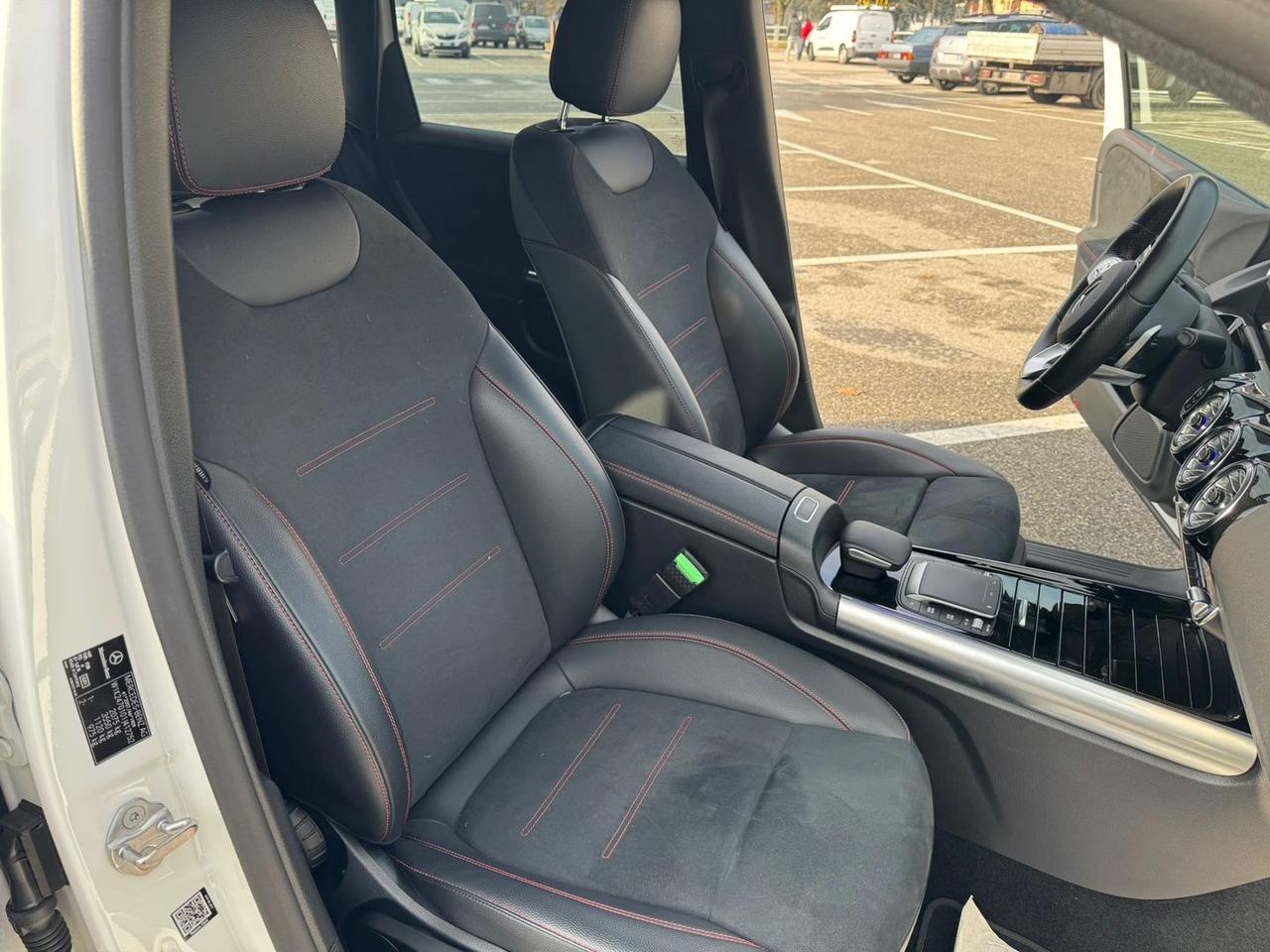 Mercedes-Benz B 180 B-Class B #8368