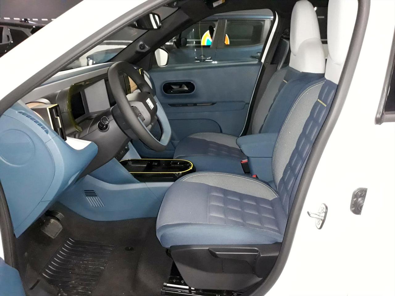 Fiat Grande Panda 1.2 Hybrid 110 CV S&S La Prima