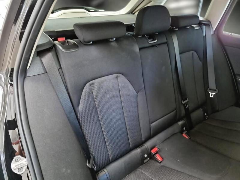 BMW 318 48V Business Advantage Touring auto