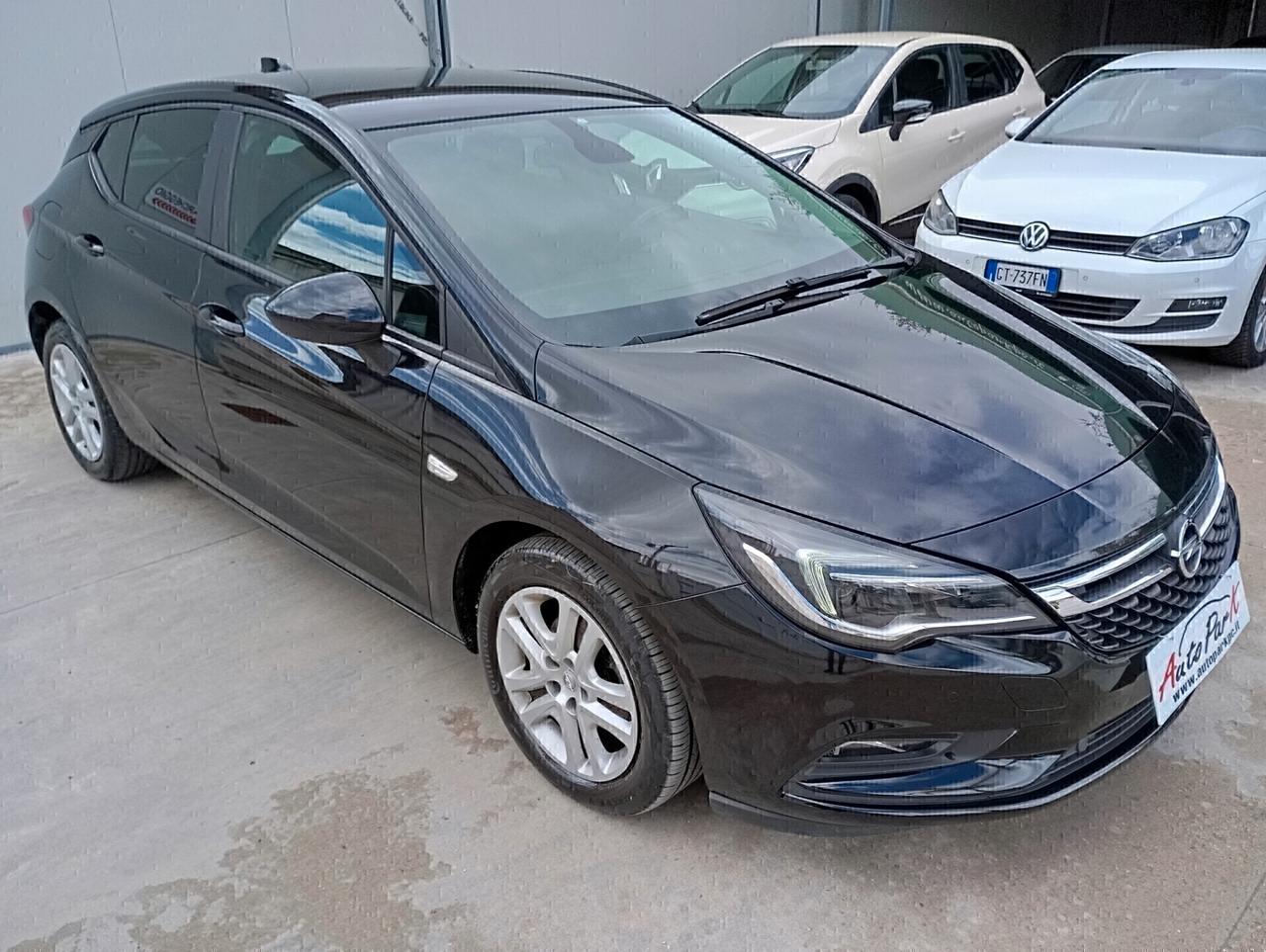 Opel Astra 5P 1.6 CDTi 110CV Business