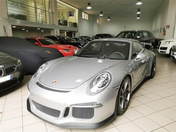 PORSCHE 911 3.8 GT3