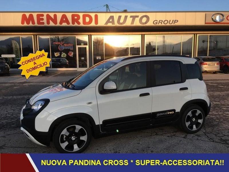 FIAT Panda Pandina 1.0 65cv Hybrid Cross 5 POSTI+VETRI SCURI+PDC