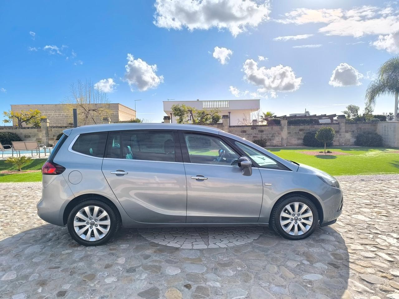 Opel Zafira Tourer 1.6 METANO Cosmo full optional perfetta