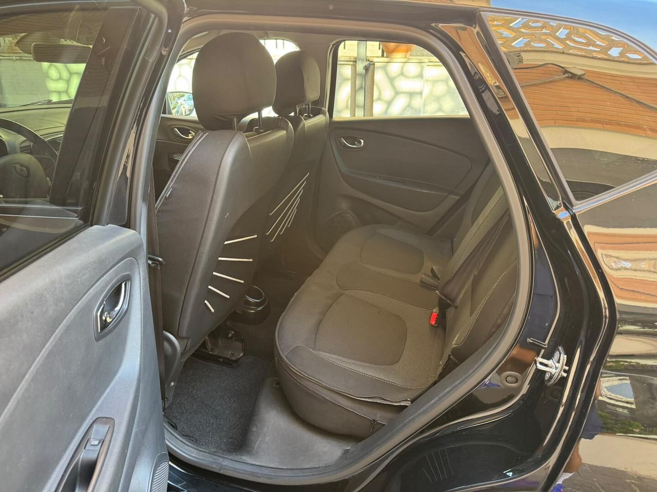 RENAULT Captur dCi 8V 90CV EDC S&S Energy Intens