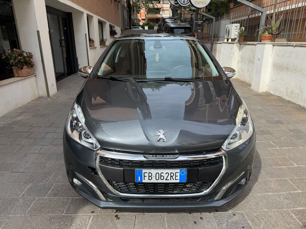 PEUGEOT 208 PureTech 82 3 porte Allure
