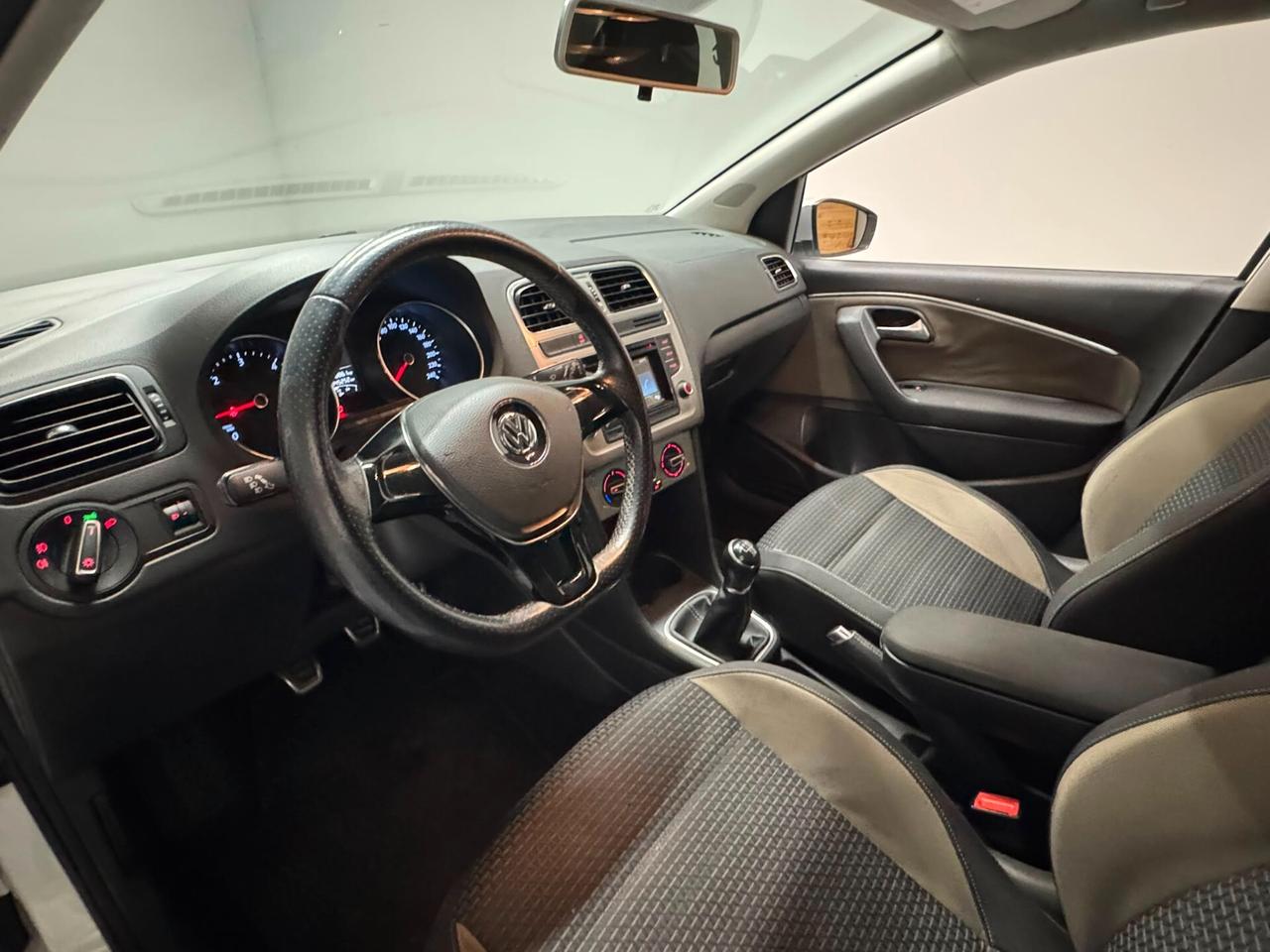 Volkswagen Polo Cross 1.4 TDI DSG BlueMotion Technology