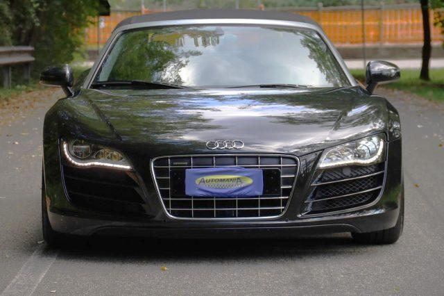 AUDI R8 Spyder 5.2 V10 FSI quattro R tronic