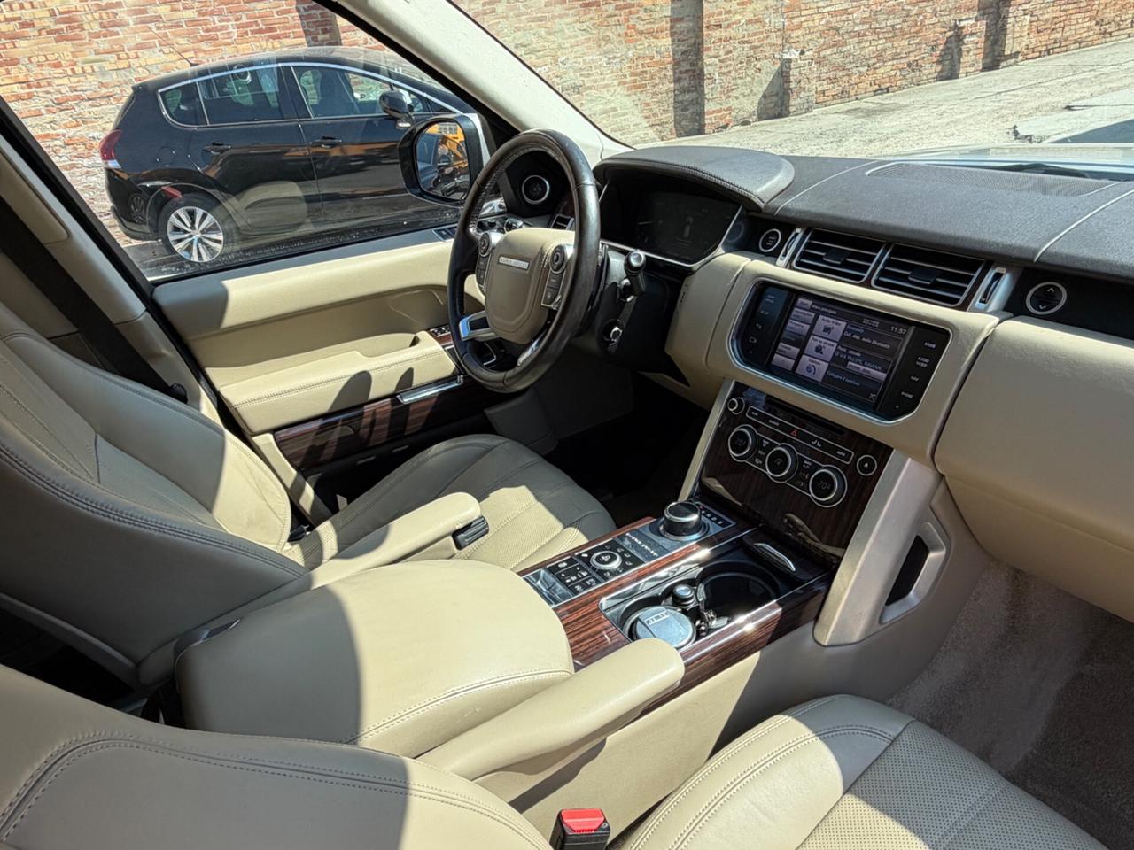 Land Rover Range Vogue 3.0 TDV6 AUTOBIOGRAPHI