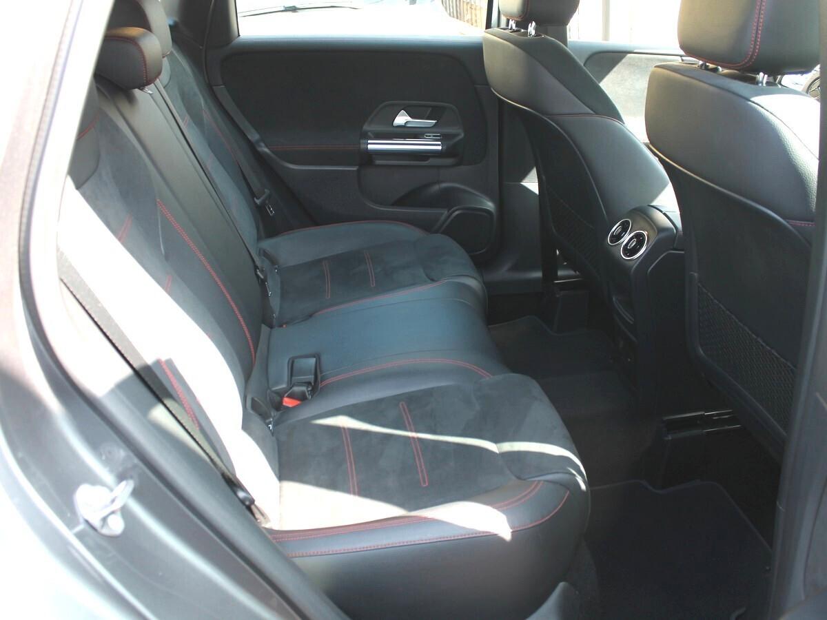 Mercedes-benz B 180d Premium AMG Aut Navi Pdc UNIPRO IVA DEDUCIBILE