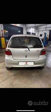 Toyota Yaris 1.0 SOL-Neopatentati-5porte