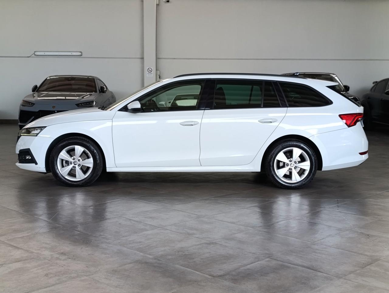 Skoda Octavia Wagon 1.5 g-tec Executive 130cv dsg