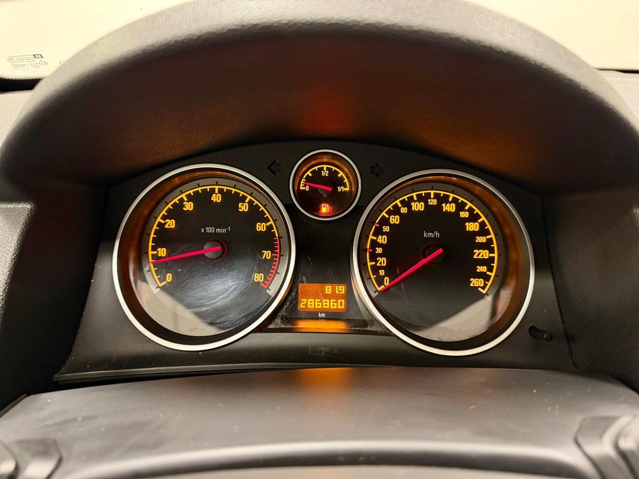 Opel Astra GTC 1.4 16V Twinport 3 porte Enjoy