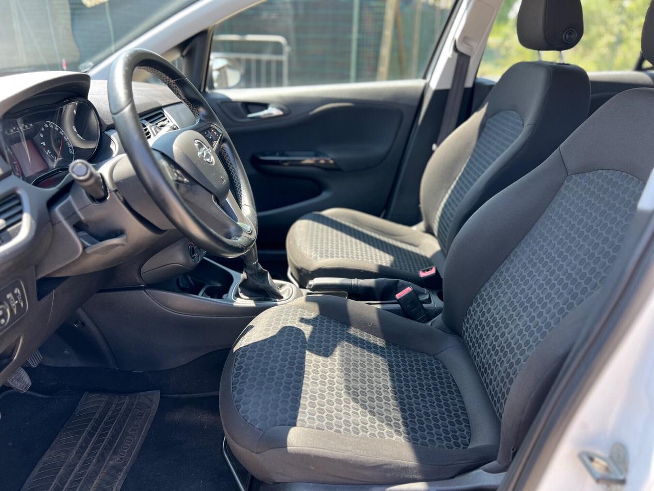Opel Corsa 1.2 Benzina-Gpl