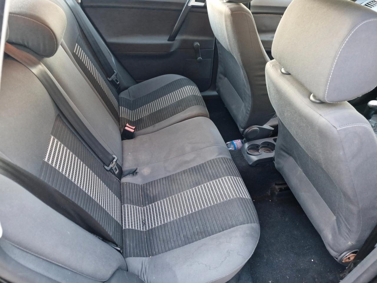 Volkswagen Polo 1.4/69CV TDI DPF 5p. United