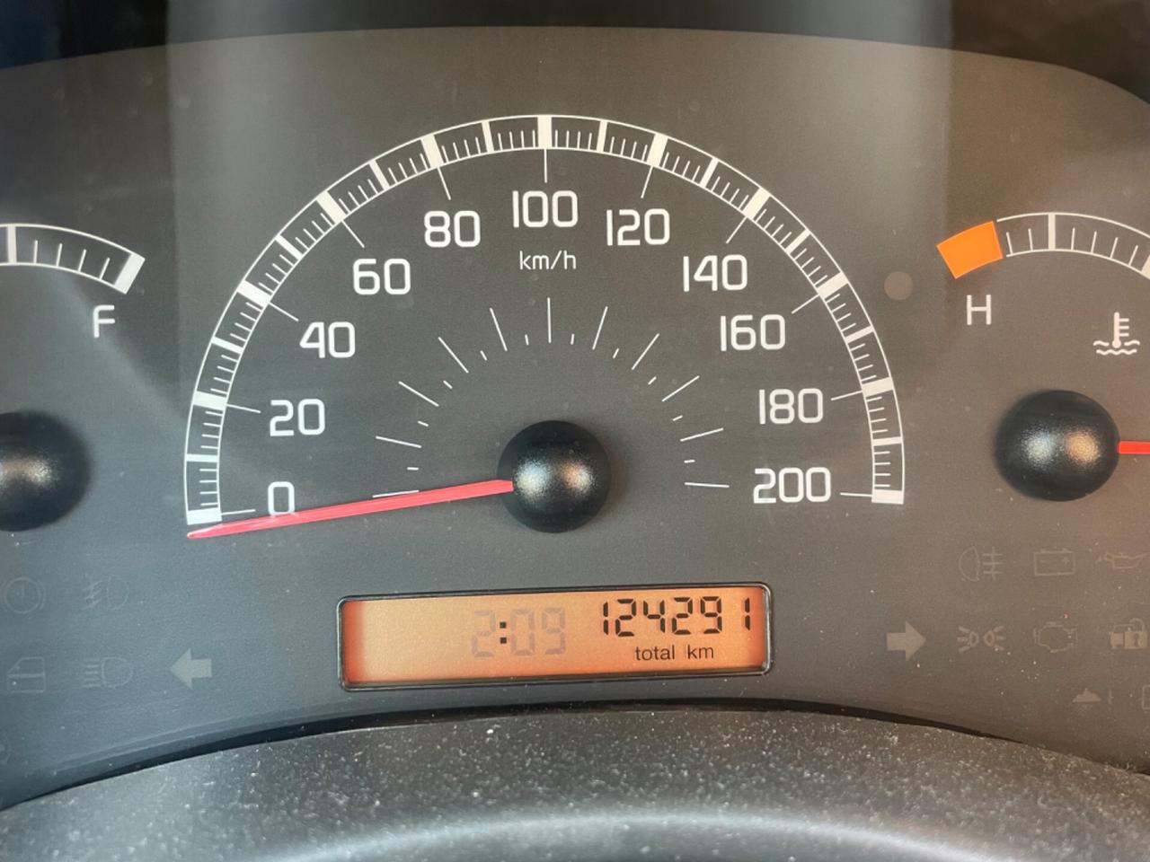 Fiat Punto 1.3 MJT 16V 5p. 4p.ti Active Van