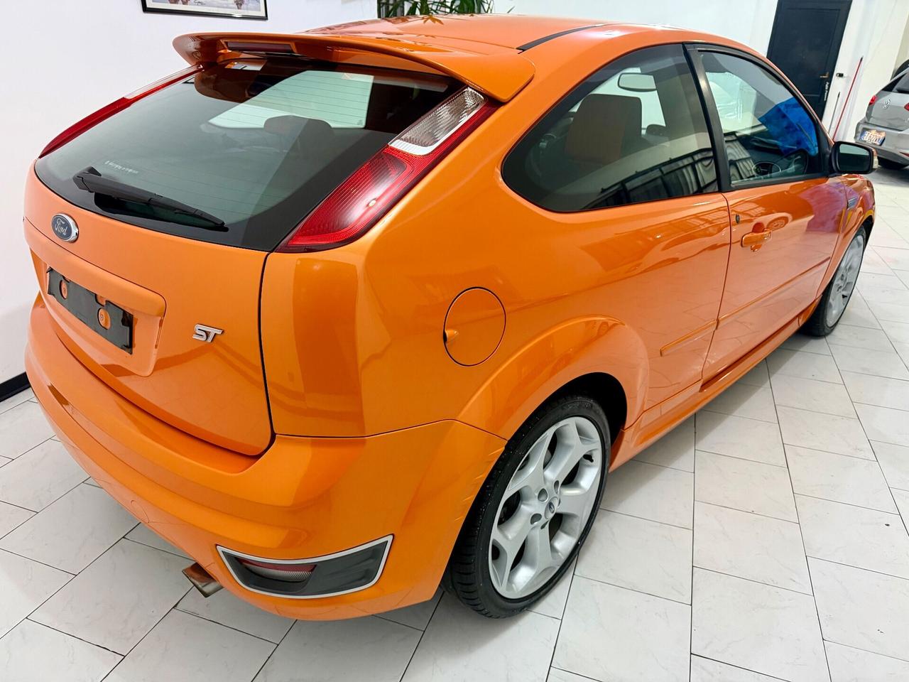 Ford Focus CC 2.5T (225CV) 20V 5p. ST