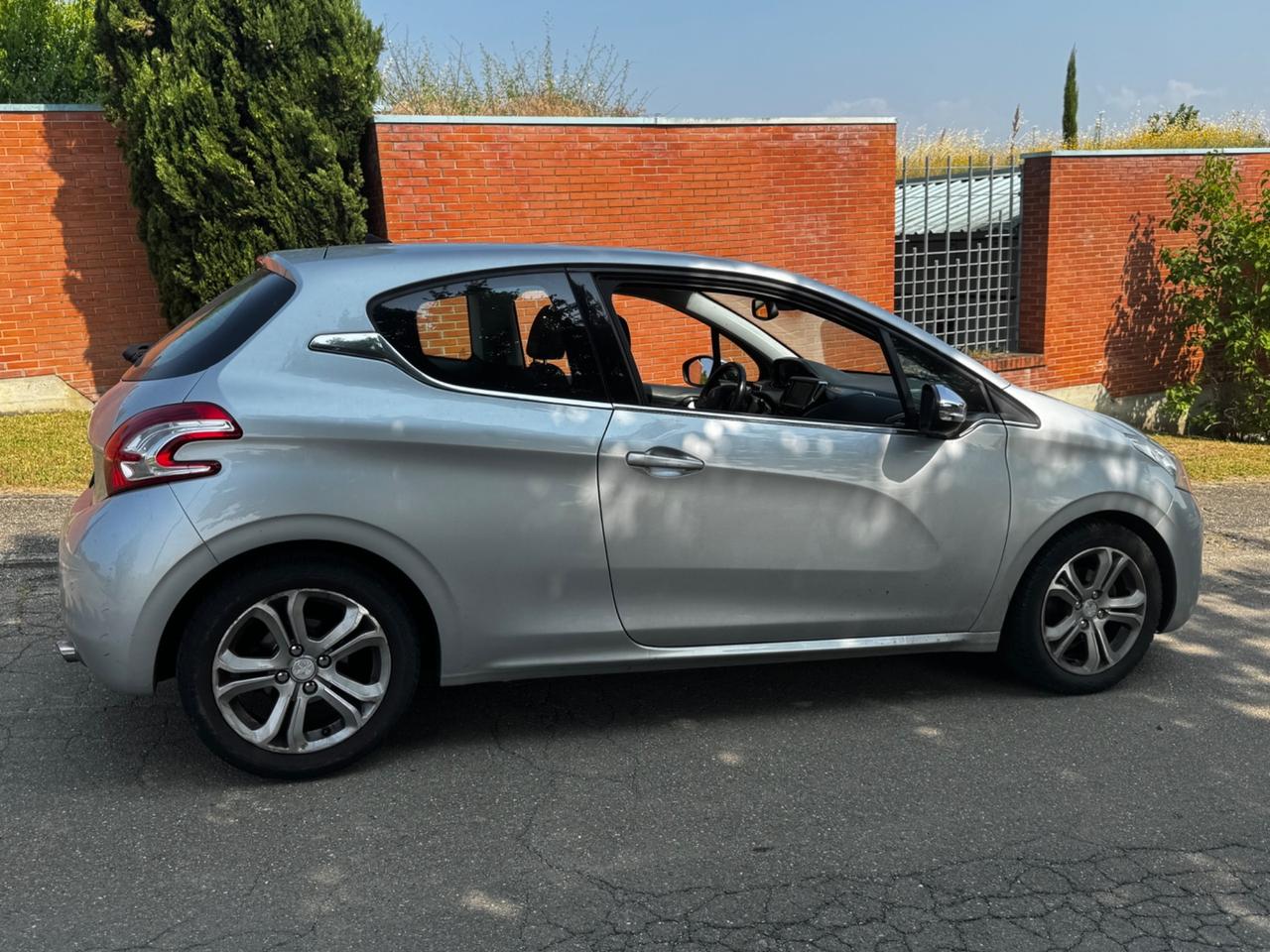 Peugeot 208 1.4 VTi 95 CV 3p. Allure