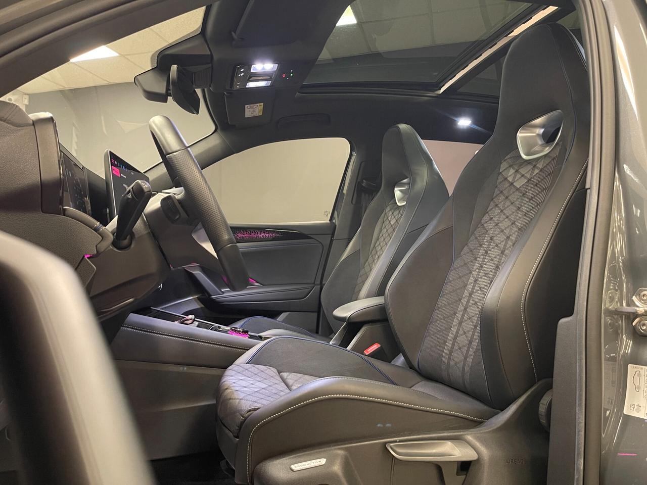 Volkswagen Tiguan 2.0 TDI 150cv SCR DSG R-Line