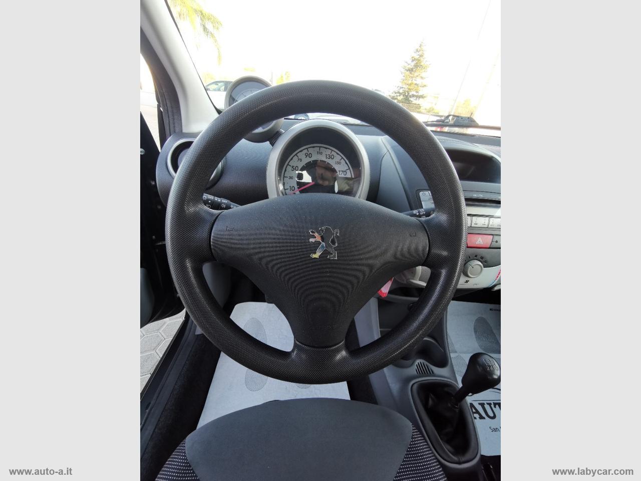 PEUGEOT 107 1.0 68 CV 5p. Sweet Years