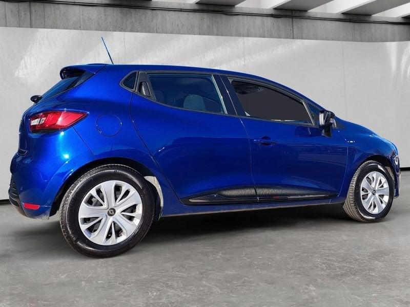 Renault Clio 0.9 tce Moschino Life 75cv