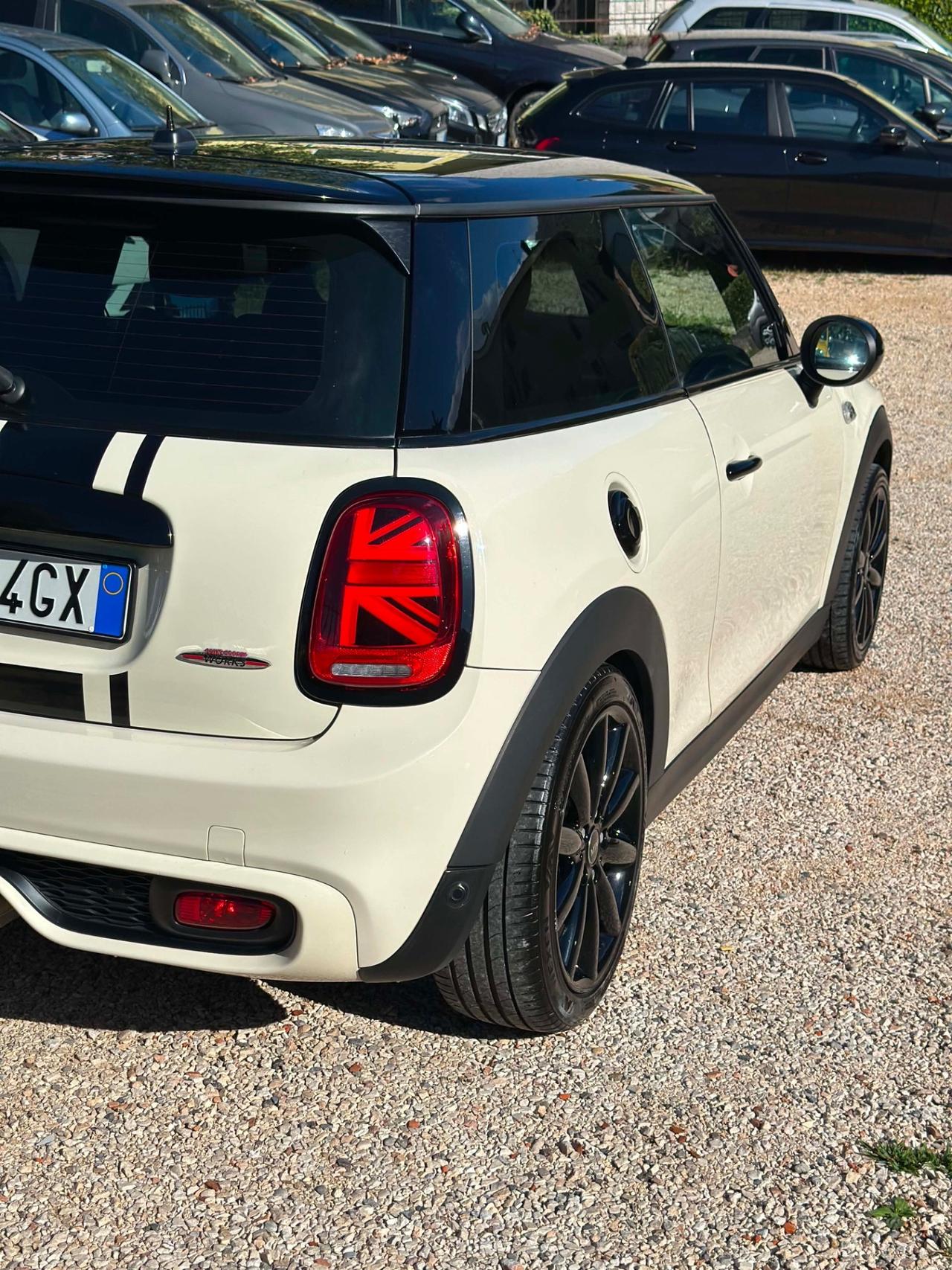 Mini COOPER S FULLOPT KMCERT UNICOPR