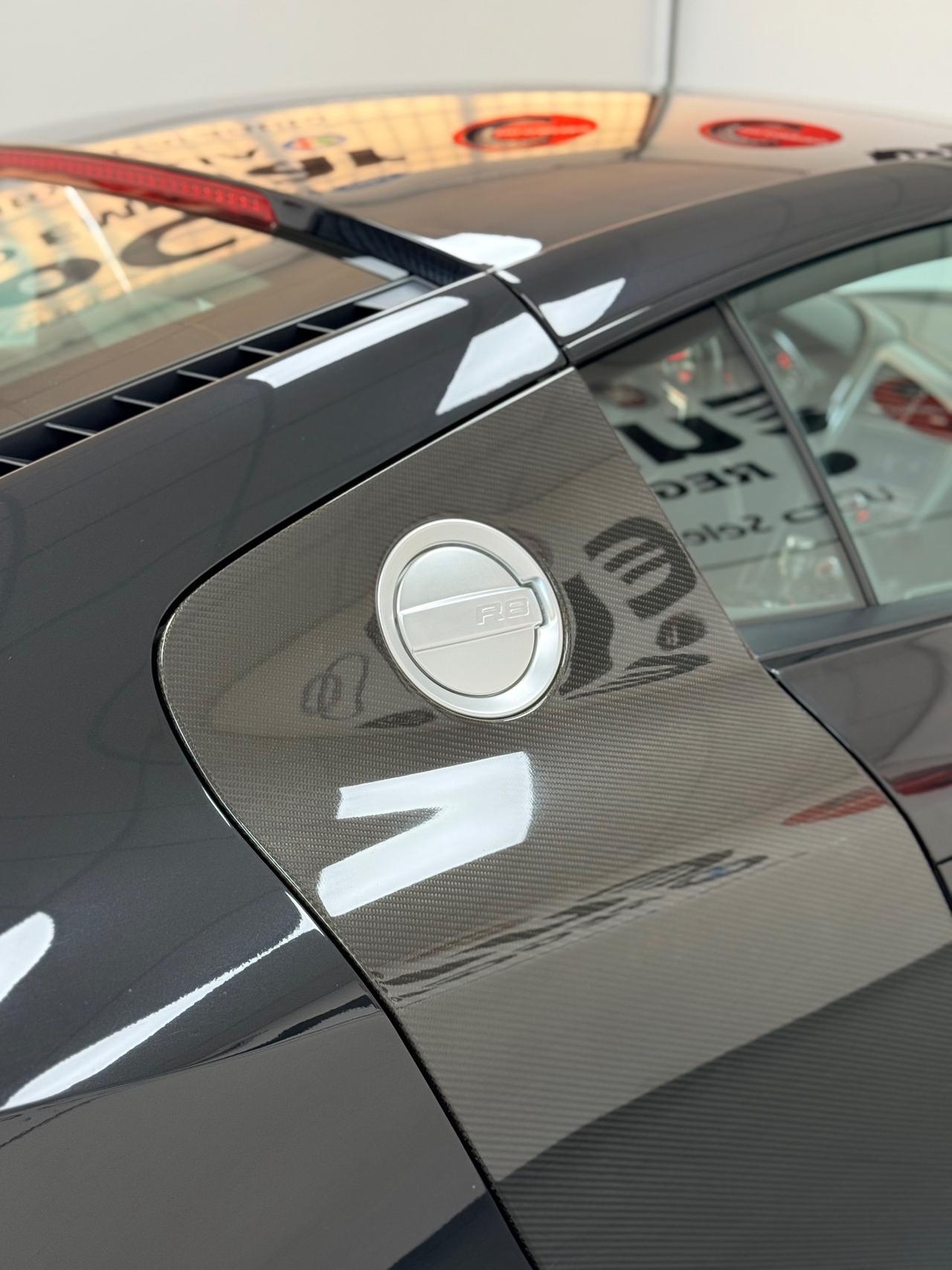 Audi R8 4.2 V8 420CV FSI quattro R tronic 04/2008
