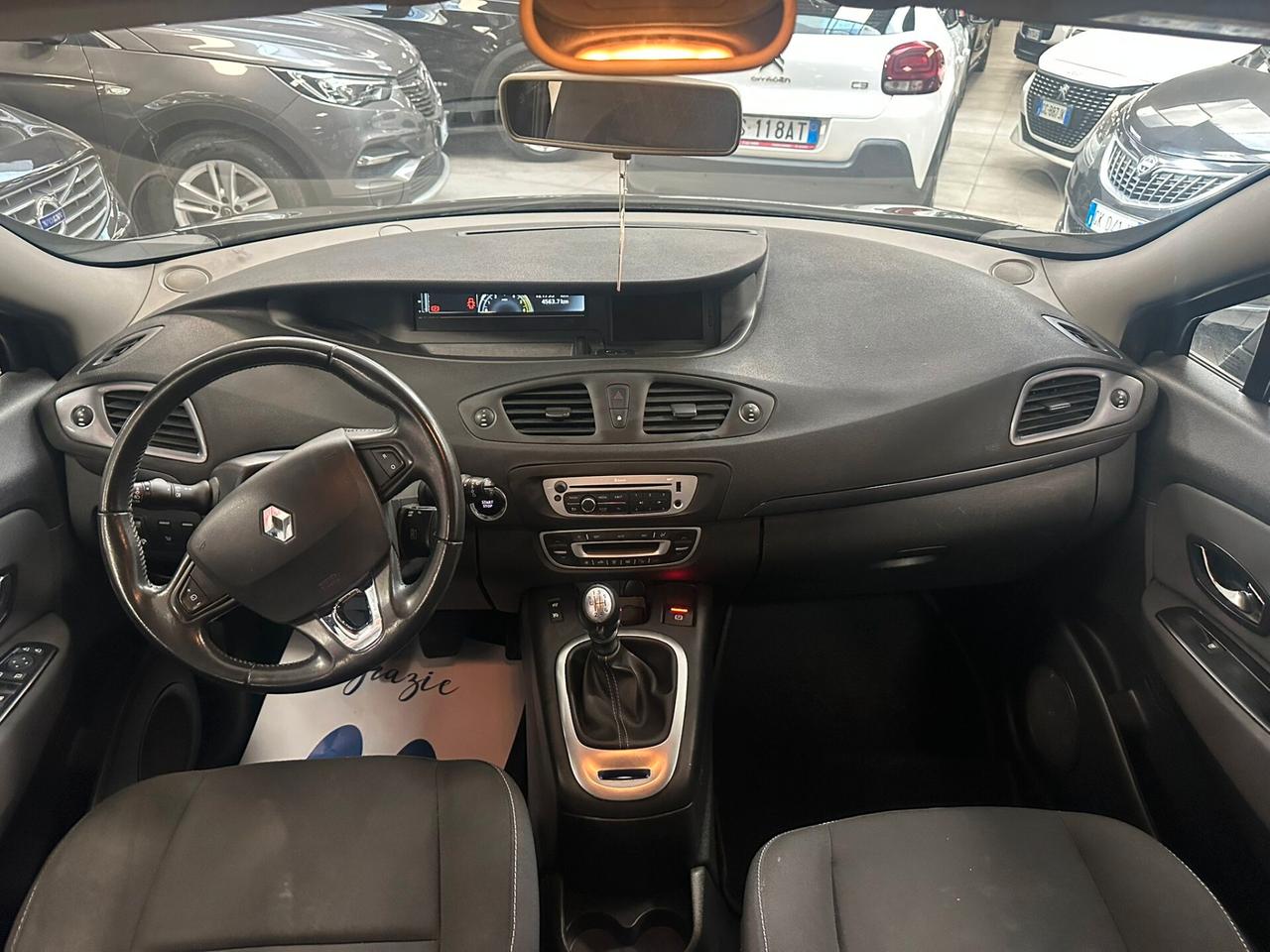 Renault Scenic Scénic XMod dCi 110 CV EDC Limited