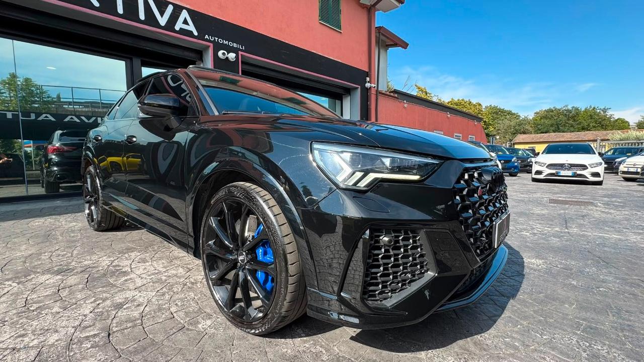 Audi RS Q3 Sportback PROMO 559€ Q3 Sportback RS 2.5 quattro s-tronic