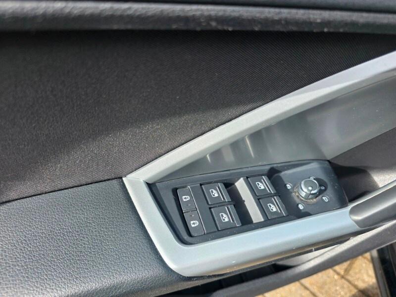 AUDI Q3 2ª serie Q3 35 TFSI S tronic S line ed...