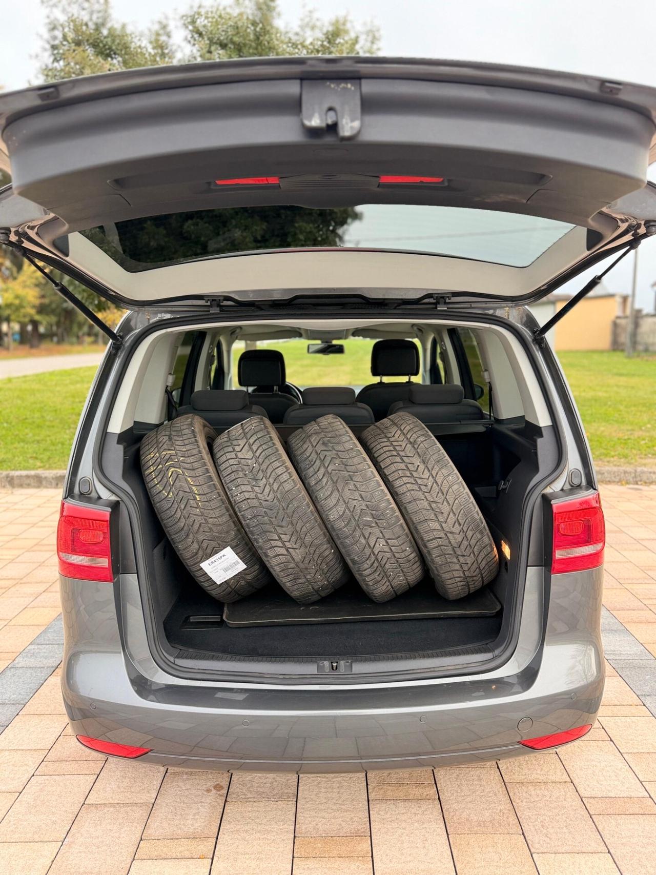 Volkswagen Touran Business 1.4 Highline EcoFuel