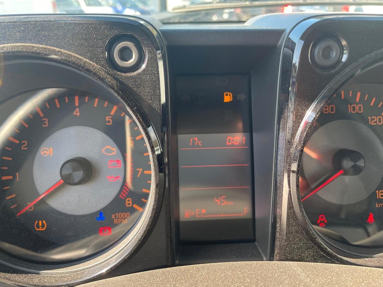 Suzuki Jimny 1.5 4WD --- 4 POSTI AUTOVETTURA