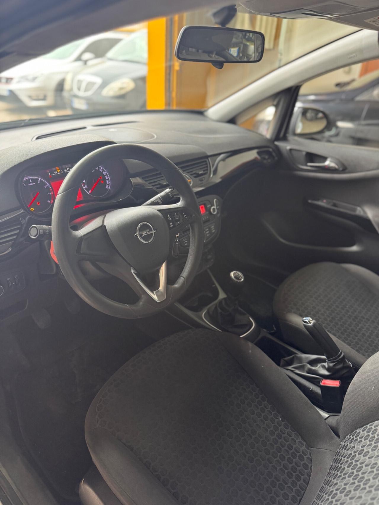Opel Corsa 2019 1.2 by-color 5 porte