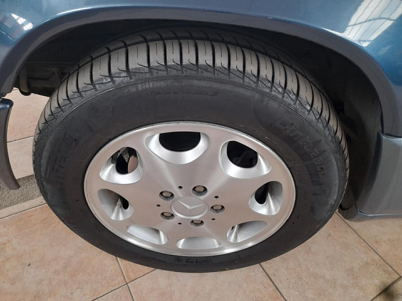 Mercedes-benz E-Series E 200 cat Cabriolet