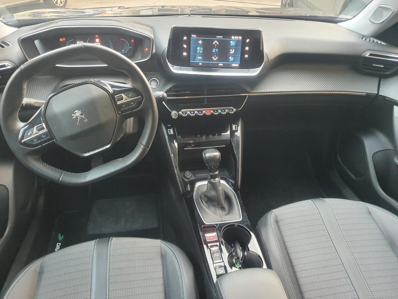 Peugeot 2008 PureTech 100 S&S Allure Pack